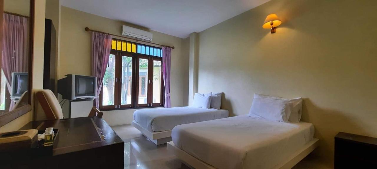 Baan Talay See Cream Resort Samut Songkhram Exterior foto