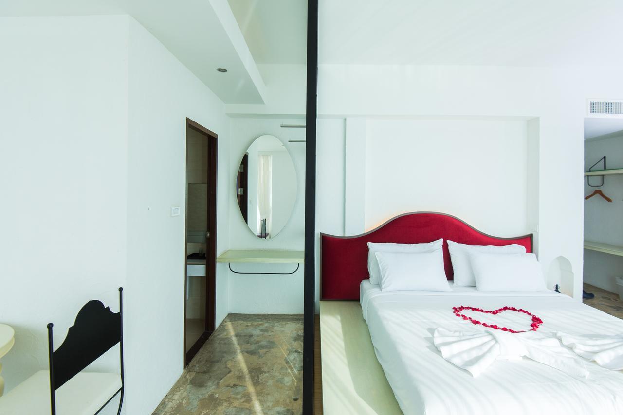 Baan Talay See Cream Resort Samut Songkhram Exterior foto