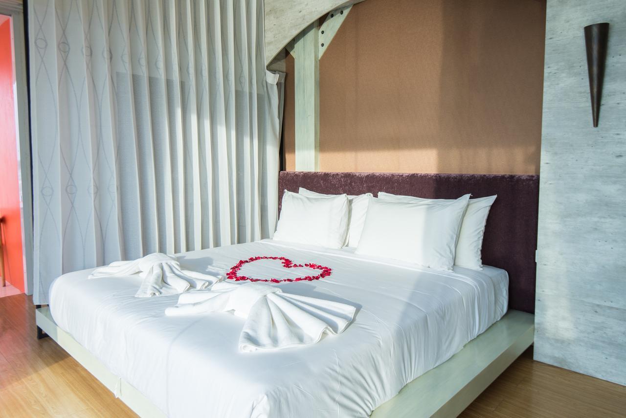 Baan Talay See Cream Resort Samut Songkhram Exterior foto