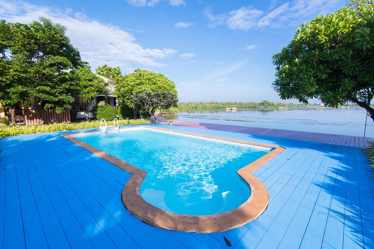 Baan Talay See Cream Resort Samut Songkhram Exterior foto