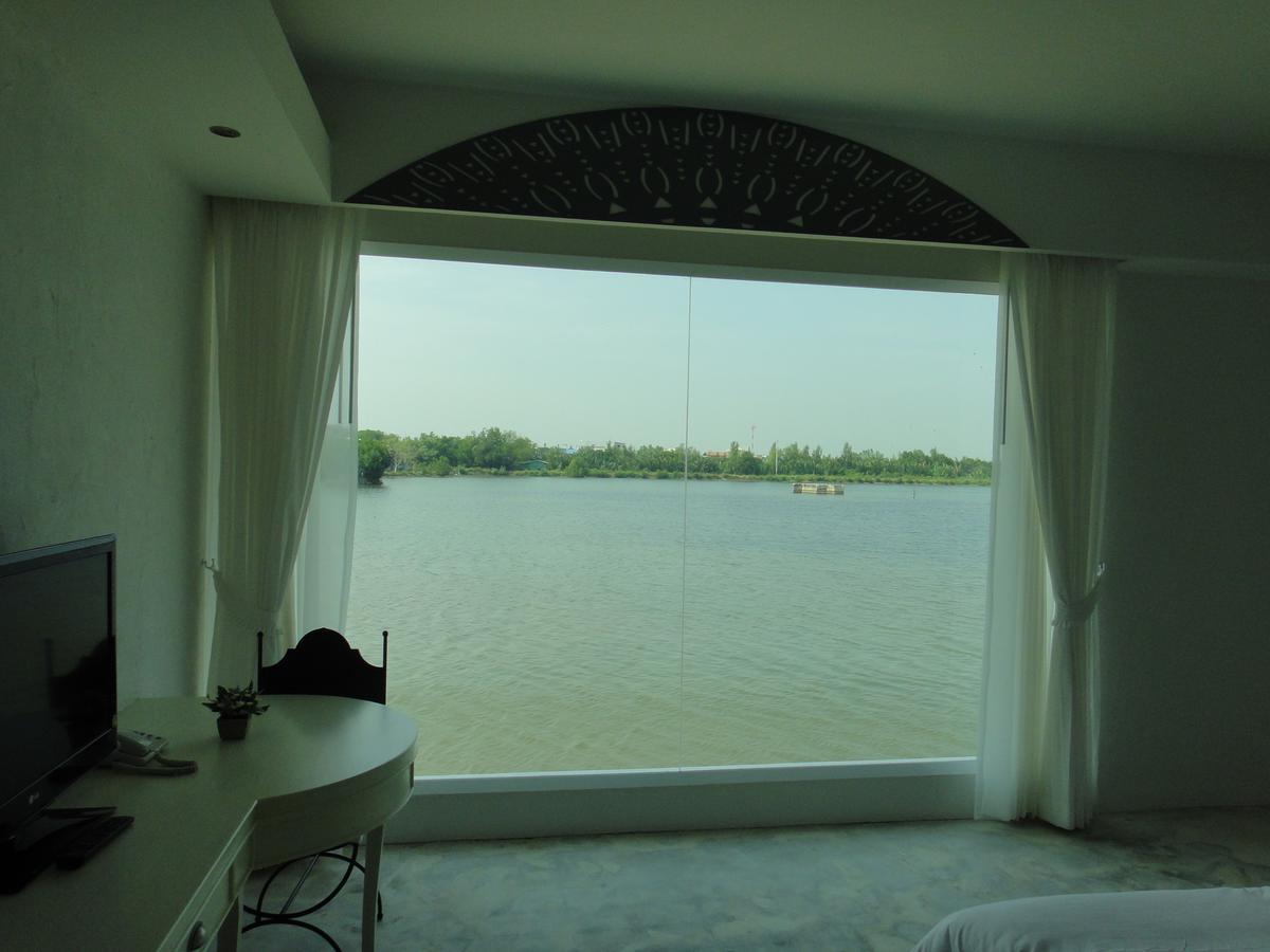 Baan Talay See Cream Resort Samut Songkhram Exterior foto