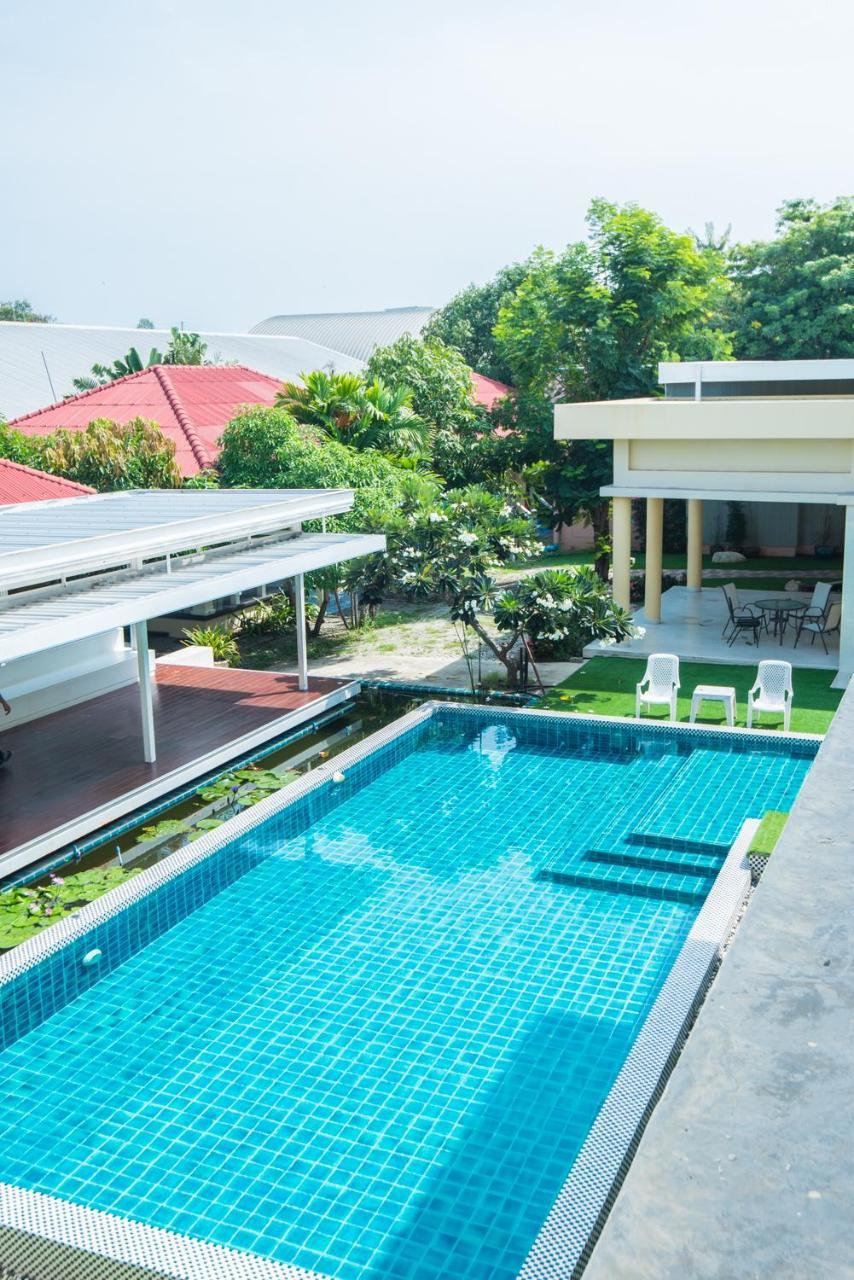 Baan Talay See Cream Resort Samut Songkhram Exterior foto
